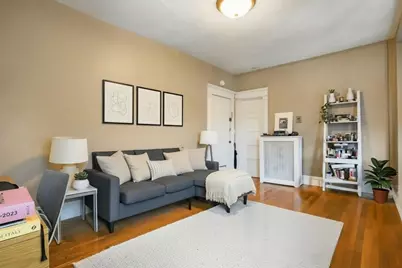 8 Garrison Street #710, Boston, MA 02116 - Photo 2