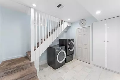 47 Clinton St, Framingham, MA 01702 - Photo 26