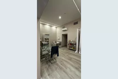 376 Main St, Barnstable, MA 02601 - Photo 2