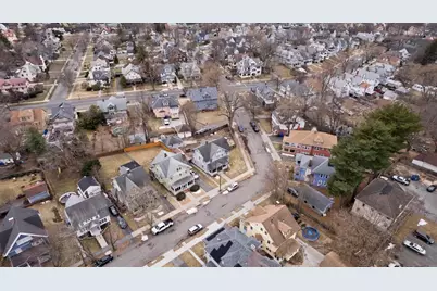 23 Westernview St, Springfield, MA 01108 - Photo 38