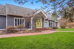 345 North St, Medfield, MA 02052 - Photo 2