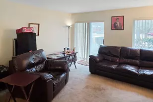 42 Bayberry Dr, Sharon, MA 02067 - Photo 2