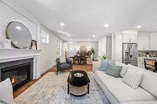 35 Thomas Mann Cir, Norfolk, MA 02056 - Photo 6