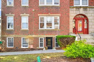 36 Saint Paul St, Brookline, MA 02446 - Photo 12