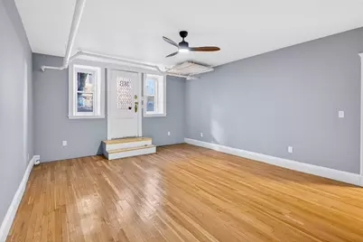 36 Saint Paul St #B, Brookline, MA 02446 - Photo 2