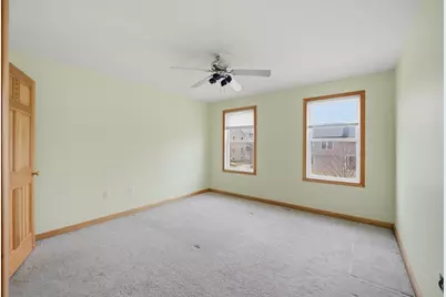 138 Vineland Ave, East Longmeadow, MA 01028 - Photo 16