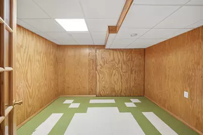 138 Vineland Ave, East Longmeadow, MA 01028 - Photo 30