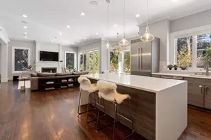 1580 Beacon St, Newton, MA 02468 - Photo 10