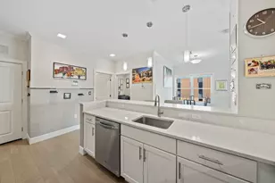 320 Maverick St, Boston, MA 02128 - Photo 6