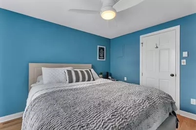 76 Hovey St, Watertown, MA 02472 - Photo 18