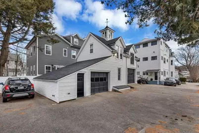 76 Hovey St, Watertown, MA 02472 - Photo 26