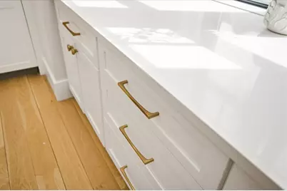 131 Prospect St #B, Newburyport, MA 01950 - Photo 12