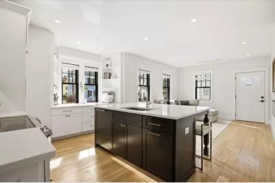 131 Prospect St #B, Newburyport, MA 01950 - Photo 6