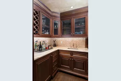 250 Boylston St #2, Boston, MA 02116 - Photo 6