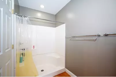 134 Baker St, Gardner, MA 01440 - Photo 8