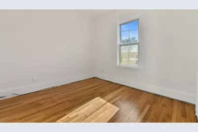 50 Mount Vernon #3, Boston, MA 02125 - Photo 8