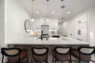 136 W 8th St, Boston, MA 02127 - Photo 6