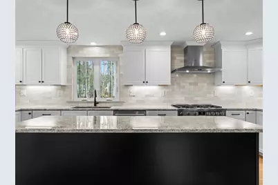 4 Hazeltine Rd, Upton, MA 01568 - Photo 12