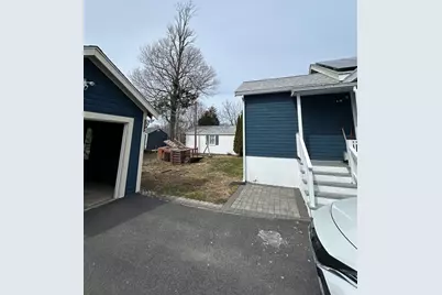 109 Bouve Ave #0, Brockton, MA 02301 - Photo 10