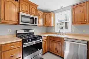 139 Wellman Ave, Chelmsford, MA 01863 - Photo 14