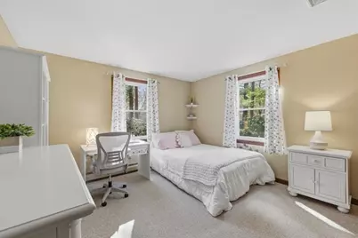10 W Cudworth, Freetown, MA 02702 - Photo 18
