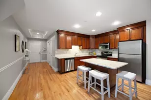 12 Russell Rd, Wellesley, MA 02482 - Photo 2