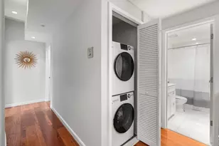 23 Bradford St, Boston, MA 02118 - Photo 24