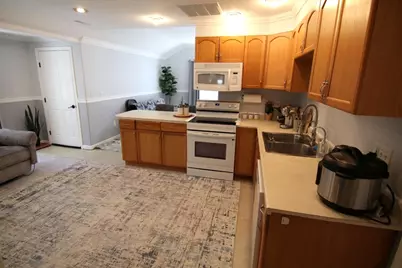 100 Meadow St, Westfield, MA 01085 - Photo 10