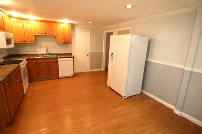 100 Meadow St, Westfield, MA 01085 - Photo 2