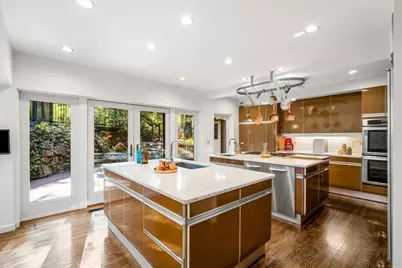 1125 West Roxbury Parkway, Brookline, MA 02467 - Photo 8