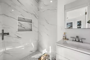 66 6th St, Cambridge, MA 02141 - Photo 16
