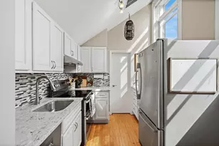 280 Village St, Medway, MA 02053 - Photo 12