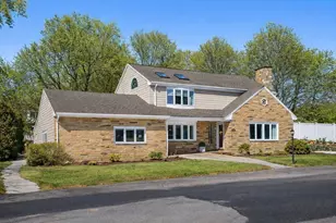 384 Brighton St, Belmont, MA 02478 - Photo 22