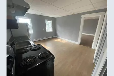 1170 Main St #4, Brockton, MA 02301 - Photo 2