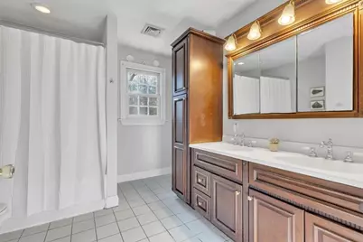 9 Fletcher St, Plainville, MA 02762 - Photo 26