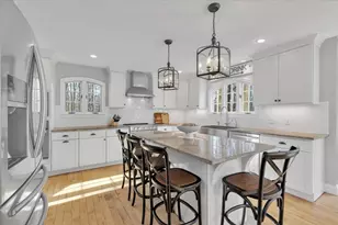 9 Fletcher St, Plainville, MA 02762 - Photo 6