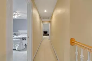 9 Fletcher St, Plainville, MA 02762 - Photo 18