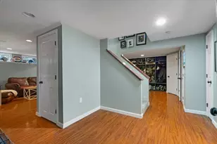 9 Fletcher St, Plainville, MA 02762 - Photo 28