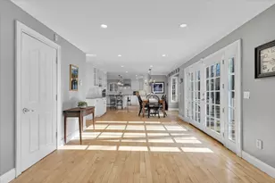 9 Fletcher St, Plainville, MA 02762 - Photo 8