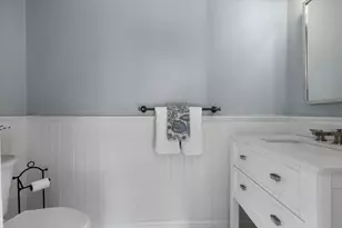 9 Fletcher St, Plainville, MA 02762 - Photo 12