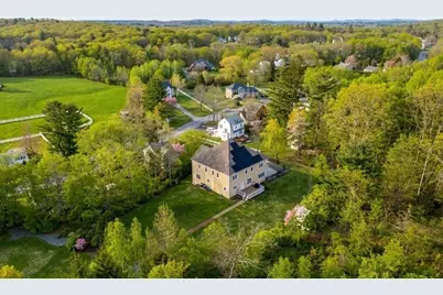 98R Walnut Street, Shrewsbury, MA 01545 - Photo 2