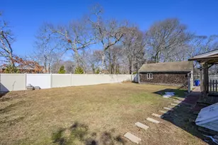 22 Annette Ave, Falmouth, MA 02536 - Photo 6