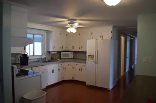 475 Cedar Ave, Swansea, MA 02777 - Photo 10