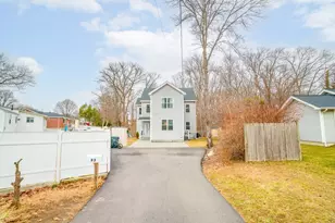 93 Alden St, Dedham, MA 02026 - Photo 34