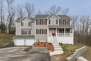 76 Robin Hill Rd, Groton, MA 01450 - Photo 1