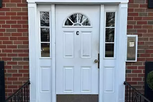 462 Nahatan St, Norwood, MA 02062 - Photo 2