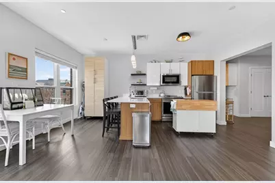 999 Hancock Street #402, Quincy, MA 02169 - Photo 12