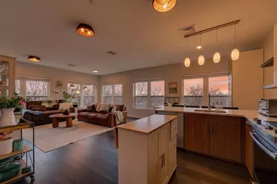 999 Hancock Street #402, Quincy, MA 02169 - Photo 4