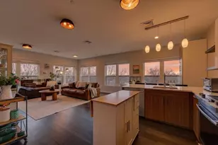 999 Hancock St, Quincy, MA 02169 - Photo 4