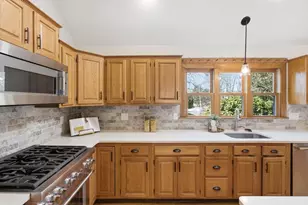 58 Kelleher St, Marlborough, MA 01752 - Photo 4